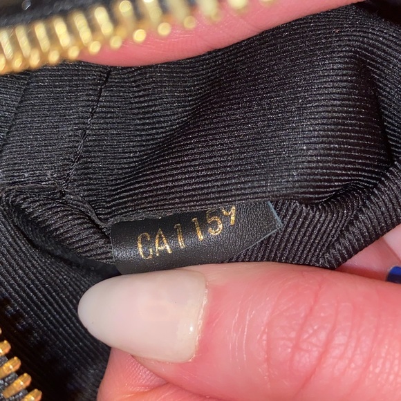 Louis Vuitton Santa Monica Crossbody Bag - Picture 8 of 15